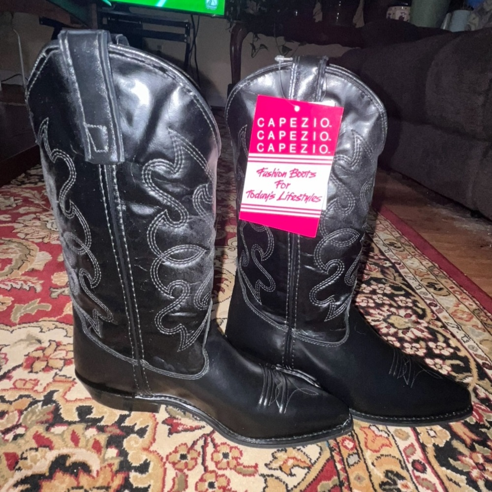 Brand new with tags black boots